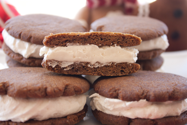 Cream-Filled Ginger Molasses Cookies